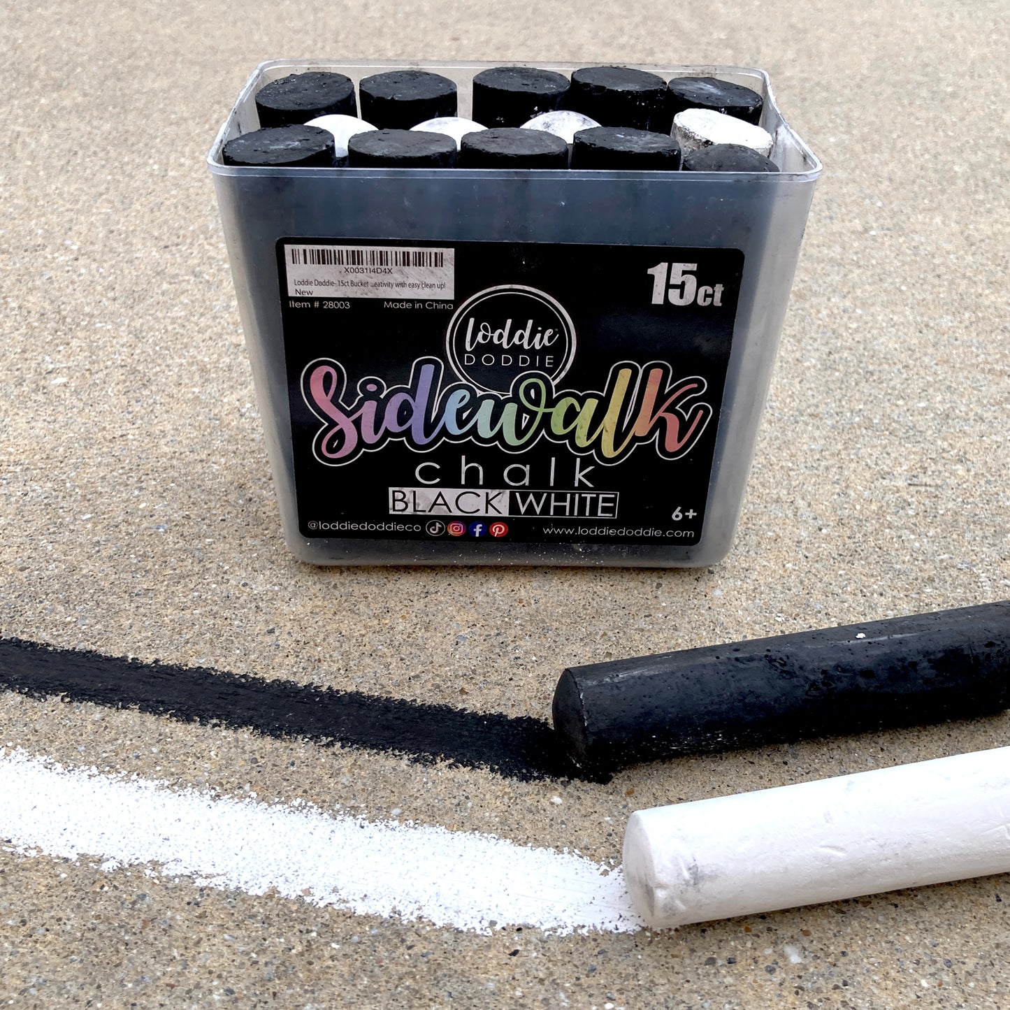 Black & White Sidewalk Chalk